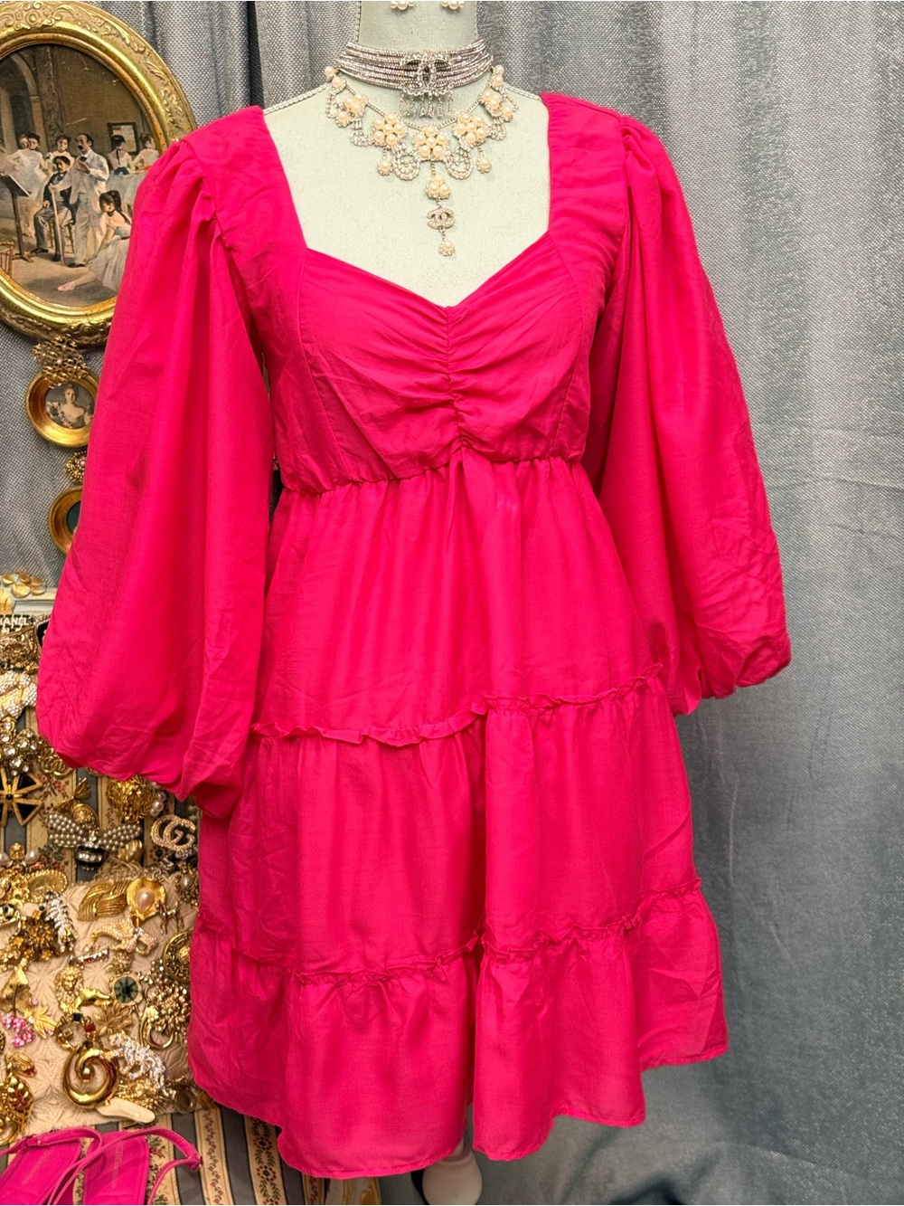 Women's Fuchsia Puff-Sleeve Tiered Dress - Picture 3 of 8